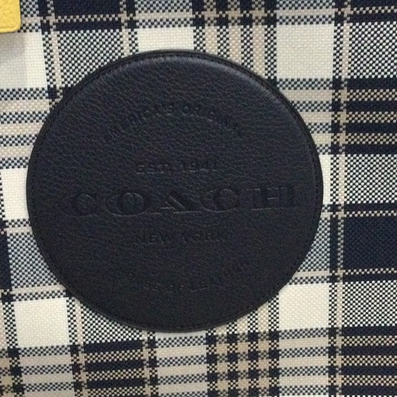 Large Coach Tote (navy, white, cream plaid) - Picture 2 of 8